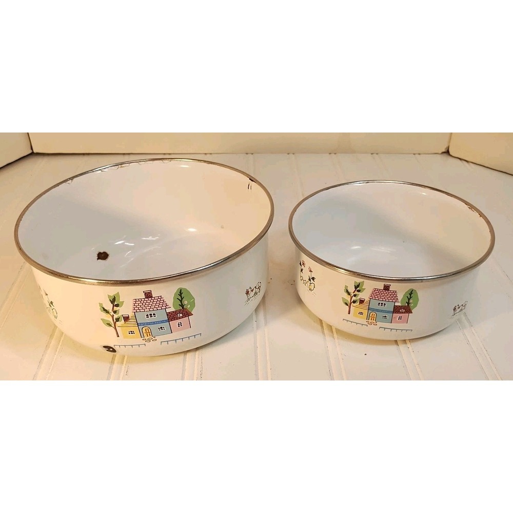 2 Vintage Associated International Heartland Enamel Nesting Mixing Bowls Cottage